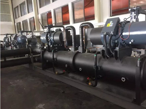 multistack降膜式螺杆冷水机组